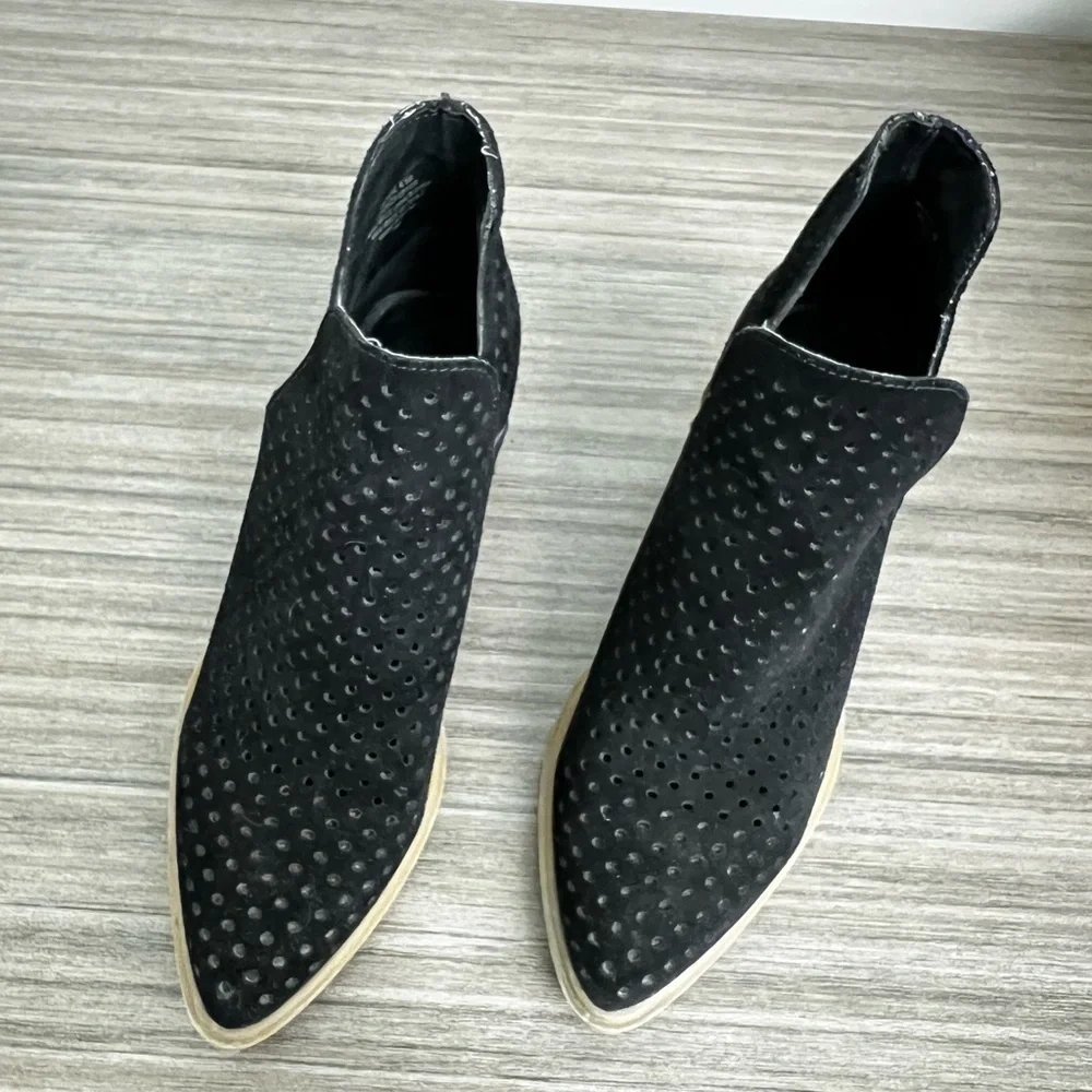 STEVEN by Steve Madden